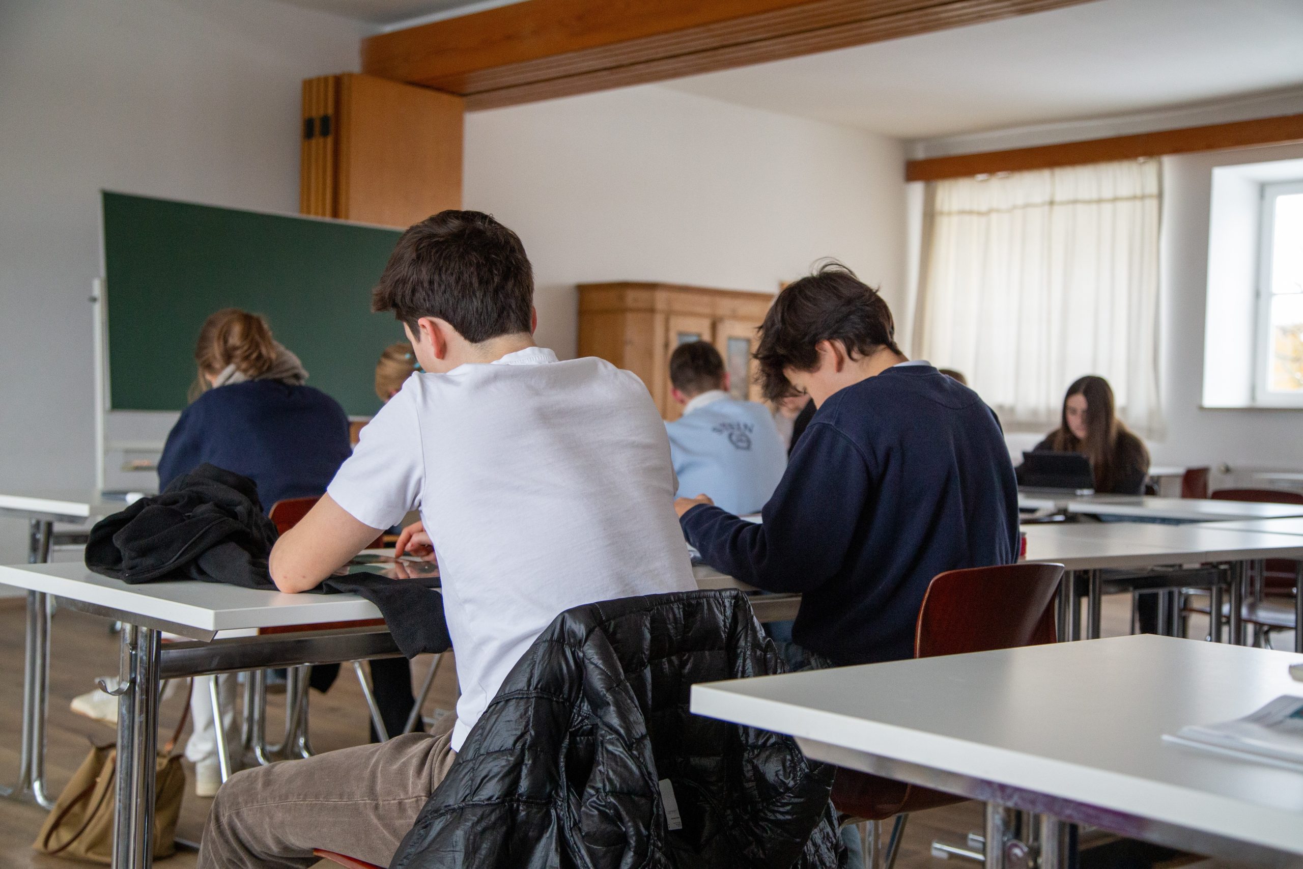 studienzeit kuhstallraum 1.jpgohnekopfhörer